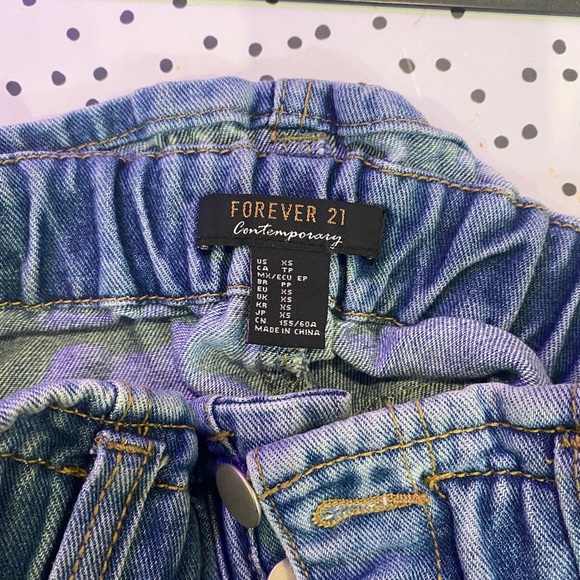 Forever 21 Jean Shorts - Picture 3 of 3
